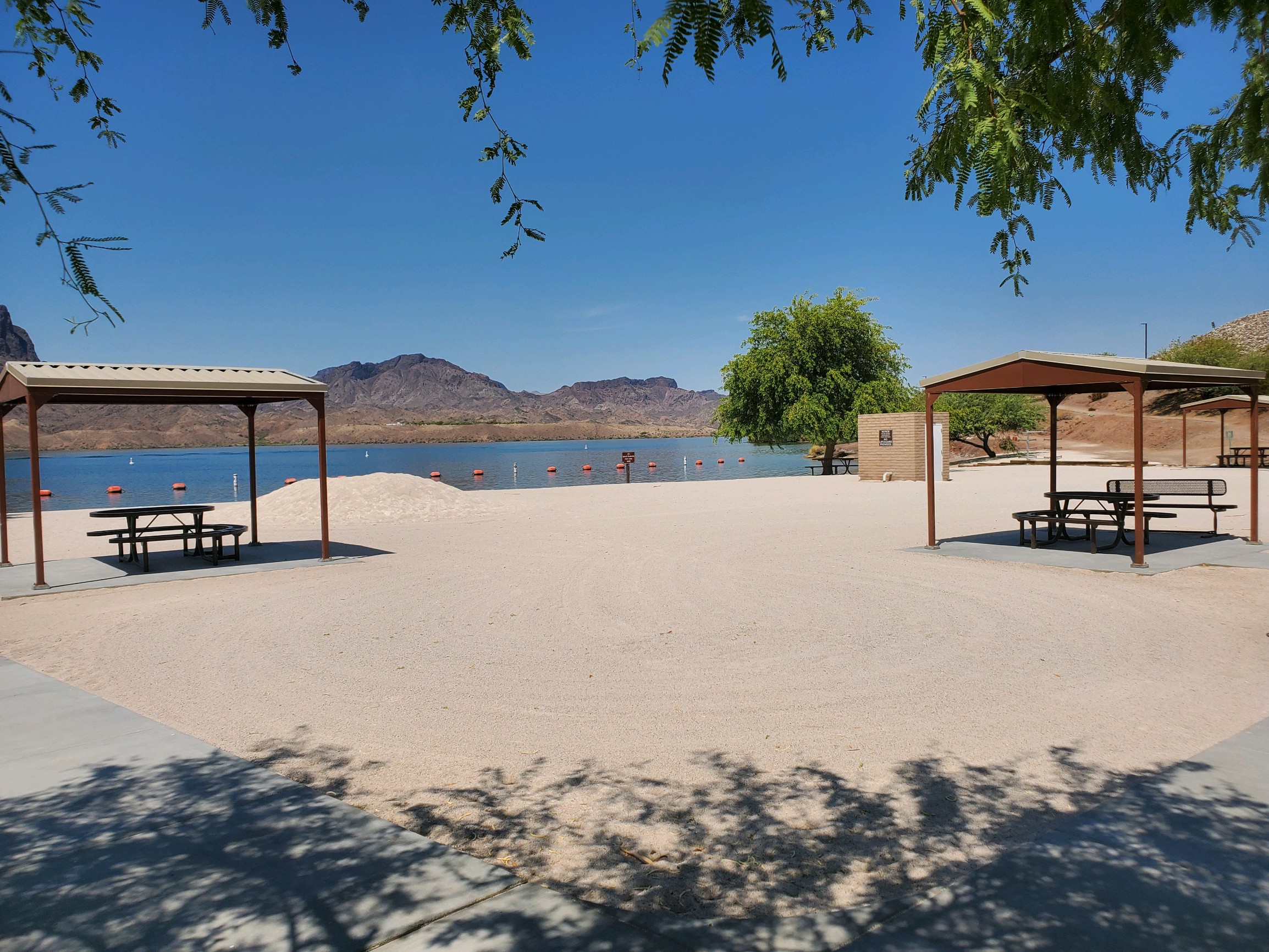 Sunshades on the beach at Cattail Cove State Park near Lake Havasu