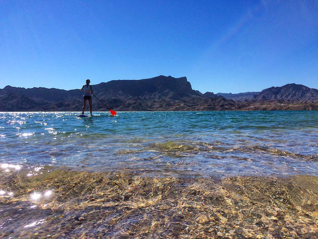 Woman kayaking in the Colorado River at Cattail Cove State Park. Photo by: @scuba6388