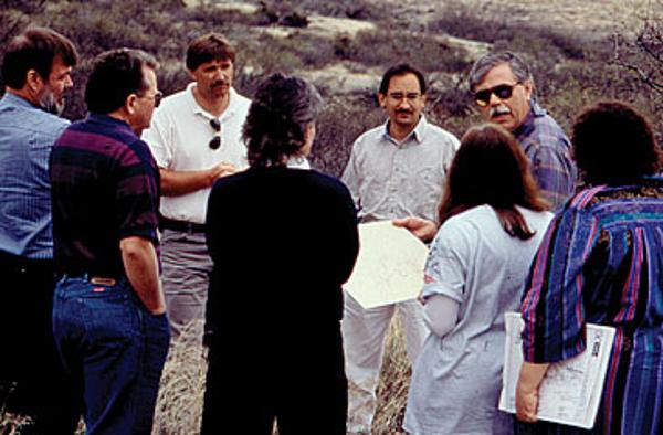 Former Arizona State Parks director Ken Travous and a tour group