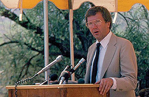 Governor Bruce Babbitt at the Dedication ceremony in 1983